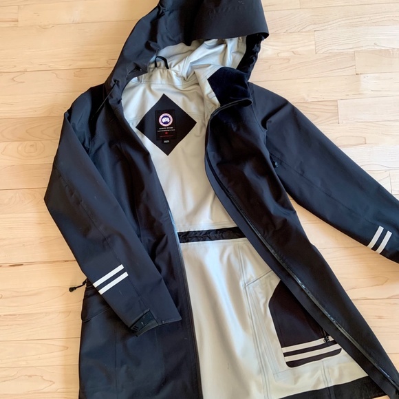 Raincoat Women Canada Goose - XXS - Picture 2 of 4